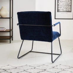 Fauteuil Hailey Donkerblauw Chenille - Stof - Blauw -Leen Bakker Fauteuils 1000097055 0102